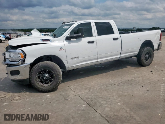 2020 Ram 2500 Tradesman z VIN 3C6UR5HLXLG250095, wystawiony jako Copart lot #54926235 z przebiegiem 197 992 mil mil oraz Nie do naprawy • Non repairable. Historia ofert i sprzedaży dostępna na DreamBid. Obrazek 1.