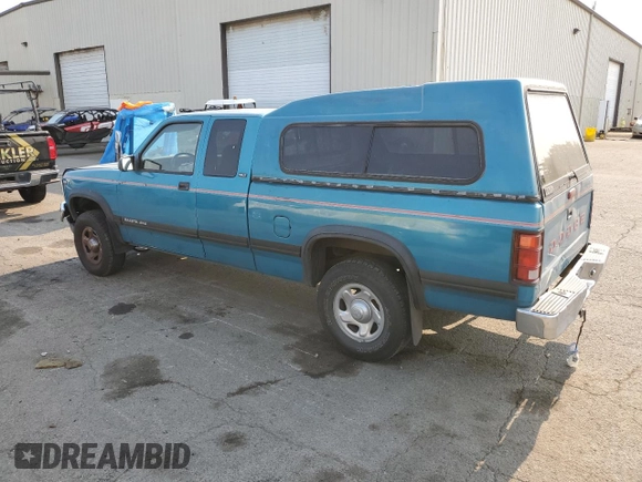1994 Dodge Dakota z VIN 1B7GG23X3RW126913, wystawiony jako Copart lot #69046074 z przebiegiem 308 676 mil mil oraz Szkoda całkowita • Salvage title. Historia ofert i sprzedaży dostępna na DreamBid. Obrazek 2.