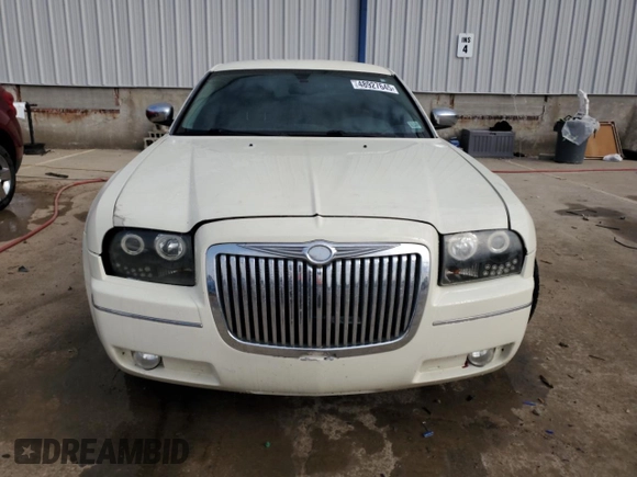 2006 Chrysler 300 C with VIN 2C3KA63H66H104513, listed as a Copart auction lot 48927645 with 179,372 mi miles and Non Repairable. Bid and sale history available at carsss.com. Image 5.