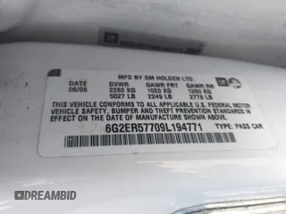 2009 Pontiac G8 z VIN 6G2ER57709L194771, wystawiony jako IAAI lot #42177663 z przebiegiem 249 066 mil mil oraz . Historia ofert i sprzedaży dostępna na DreamBid. Obrazek 9.