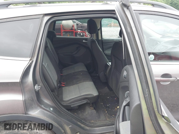 2013 Ford Escape SE z VIN 1FMCU9GX2DUA85071, wystawiony jako IAAI lot #42518686 z przebiegiem 159 157 mil mil oraz . Historia ofert i sprzedaży dostępna na DreamBid. Obrazek 8.