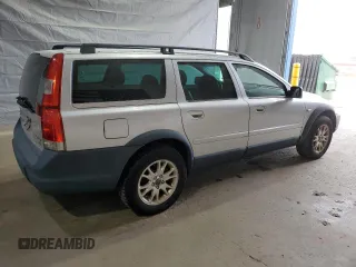 2004 Volvo V70 XC Cross Country with VIN YV1SZ59H141126835, listed as a Copart auction lot 56903735 with 204,583 mi miles and Clean title. Bid and sale history available at DreamBid. Image 3.