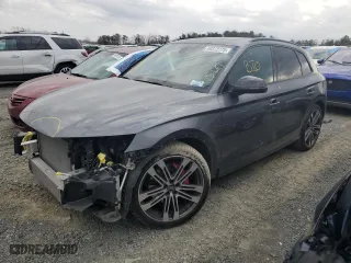 2020 Audi SQ5 Premium Plus with VIN WA1B4AFY5L2021994, listed as a Copart auction lot 49372775 with 30,044 mi miles and Salvage Title. Bid and sale history available at carsss.com. Image 1.