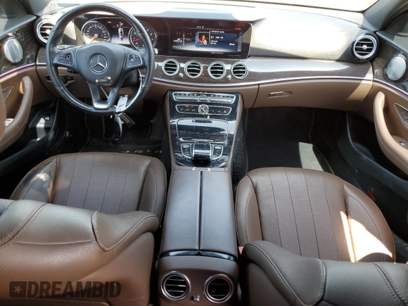 2017 Mercedes-Benz E 300 Luxury with VIN WDDZF4KB5HA041036, listed as a Copart auction lot 53198655 with 105,824 mi miles and Clean title. Bid and sale history available at DreamBid. Image 8.