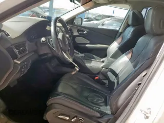 2020 Acura RDX Technology with VIN 5J8TC1H50LL005861, listed as a Copart auction lot 60328165 with 68,602 mi miles and Salvage title. Bid and sale history available at DreamBid. Image 7.