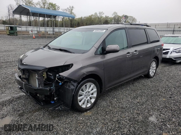 2013 Toyota Sienna XLE with VIN 5TDDK3DC3DS065980, listed as a Copart auction lot 50563385 with 124,124 mi miles and Salvage Title. Bid and sale history available at DreamBid. Image 1.