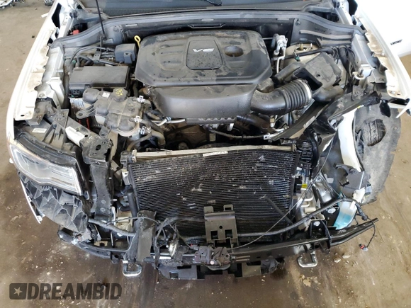2017 Jeep Grand Cherokee Overland z VIN 1C4RJFCG8HC809868, wystawiony jako Copart lot #64056155 z przebiegiem 54 136 mil mil oraz Szkoda całkowita • Salvage title. Historia ofert i sprzedaży dostępna na DreamBid. Obrazek 11.