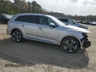 2021 Audi Q7 Premium Plus with VIN WA1LXAF7XMD041229, listed as a Copart auction lot 49899975 with 73,560 mi miles and Clean title. Bid and sale history available at DreamBid. Image 4.