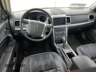2012 Lincoln MKZ z VIN 3LNHL2GC8CR822292, wystawiony jako Copart lot #53445765 z przebiegiem Nie podano mil oraz Nie do naprawy • Non repairable. Historia ofert i sprzedaży dostępna na DreamBid. Obrazek 8.