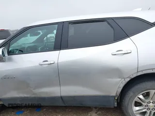 2020 Chevrolet Blazer LT z VIN 3GNKBCRSXLS570066, wystawiony jako IAAI lot #42140439 z przebiegiem 187 034 mil mil oraz . Historia ofert i sprzedaży dostępna na DreamBid. Obrazek 14.