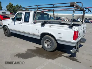 1996 Ford F-150 Special with VIN 1FTEX15N0TKA27266, listed as a IAAI auction lot 41857755 with 325,014 mi miles. Bid and sale history available at carsss.com. Image 3.