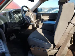 2008 Chevrolet Silverado 1500 LT w/1LT with VIN 1GCEC19J58Z254289, listed as a Copart auction lot 46866135 with 178,260 mi miles and Salvage Title. Bid and sale history available at carsss.com. Image 7.