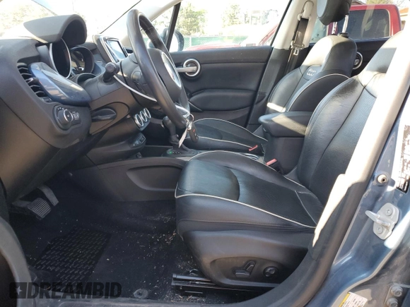 2017 FIAT 500X Lounge with VIN ZFBCFYDB0HP601372, listed as a Copart auction lot 56593345 with 44,962 mi miles and Salvage title. Bid and sale history available at DreamBid. Image 7.