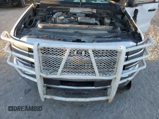 2017 Chevrolet Silverado 3500HD Work Truck with VIN 1GC4KYCY0HF198664, listed as a Copart auction lot 84520084 with 190,076 mi miles and Salvage Title. Bid and sale history available at DreamBid. Image 11.