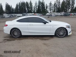 2017 Mercedes-Benz C 43 AMG with VIN WDDWJ6EB5HF489885, listed as a IAAI auction lot 41622994 with 77,547 mi miles and . Bid and sale history available at carsss.com. Image 13.