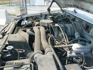 1992 Ford F-150 с VIN 2FTDF15N7NCA98373, выставлен на аукционе IAAI как лот 42365590 с пробегом Не указан миль и . История ставок и продаж доступна на DreamBid. Изображение 16.