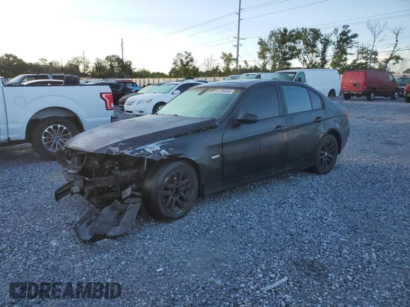 2006 BMW 3 Series 325i with VIN WBAVB13556PT27892, listed as a Copart auction lot 61299455 with 121,678 mi miles and Salvage title. Bid and sale history available at DreamBid. Image 1.
