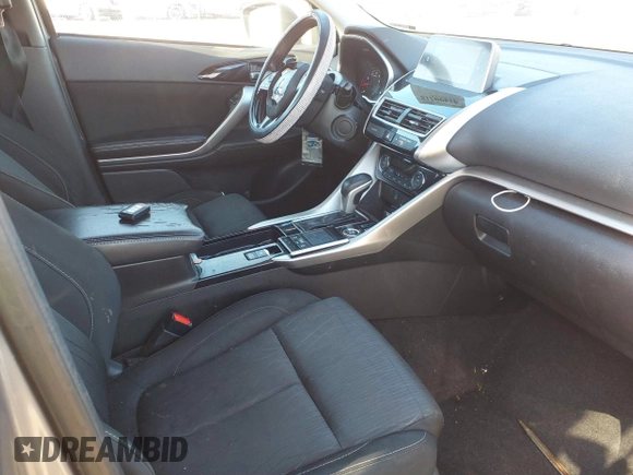 2019 Mitsubishi Eclipse Cross SE with VIN JA4AT5AAXKZ053202, listed as a IAAI auction lot 41489123 with 66,499 mi miles and . Bid and sale history available at DreamBid. Image 5.