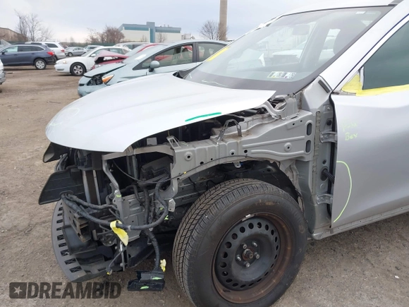 2016 Nissan Rogue SV with VIN KNMAT2MT8GP701527, listed as a IAAI auction lot 41685667 with 112,183 mi miles. Bid and sale history available at carsss.com. Image 6.