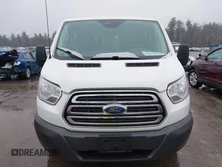 2017 Ford Transit z VIN 1FTYR1YM4HKB00043, wystawiony jako IAAI lot #41849561 z przebiegiem 105 364 mil mil oraz . Historia ofert i sprzedaży dostępna na DreamBid. Obrazek 12.