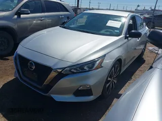 2022 Nissan Altima SR z VIN 1N4BL4CV4NN419547, wystawiony jako IAAI lot #41651392 z przebiegiem 44 429 mil mil oraz . Historia ofert i sprzedaży dostępna na DreamBid. Obrazek 17.