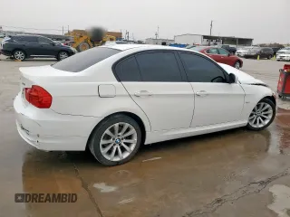 2011 BMW 3 Series 328i with VIN WBAPH5G52BNM80602, listed as a Copart auction lot 48222155 with 125,453 mi miles and Clean Title. Bid and sale history available at carsss.com. Image 3.
