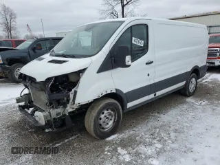 2018 Ford Transit with VIN 1FTYR1YM2JKA18124, listed as a Copart auction lot 44228435 with 94,631 mi miles and Clean Title. Bid and sale history available at carsss.com. Image 1.