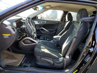 2012 Hyundai Veloster w/Red Int with VIN KMHTC6AD2CU065143, listed as a Copart auction lot 87262524 with 111,448 mi miles and Clean title. Bid and sale history available at DreamBid. Image 7.