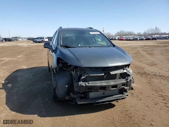 2018 Chevrolet Trax LT with VIN 3GNCJLSB3JL296573, listed as a Copart auction lot 47185465 with 139,231 mi miles and Clean Title. Bid and sale history available at carsss.com. Image 12.