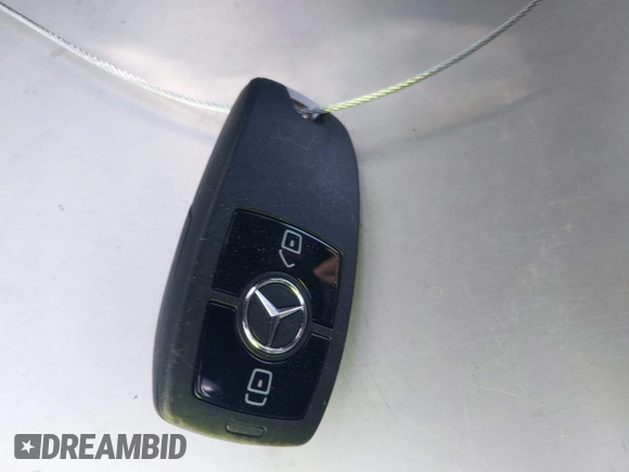 2019 Mercedes-Benz Sprinter Cargo z VIN WD4PF1CD8KP143473, wystawiony jako IAAI lot #41825674 z przebiegiem 99 261 mil mil oraz . Historia ofert i sprzedaży dostępna na DreamBid. Obrazek 11.