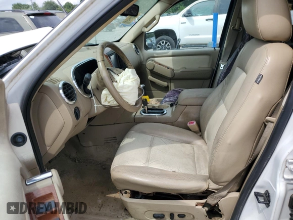 2007 Ford Explorer Eddie Bauer with VIN 1FMEU648X7UA78846, listed as a Copart auction lot 57156135 with 194,353 mi miles and Salvage title. Bid and sale history available at DreamBid. Image 7.
