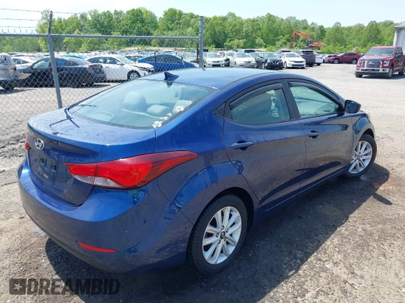 2015 Hyundai Elantra SE z VIN 5NPDH4AE7FH642092, wystawiony jako IAAI lot #42146729 z przebiegiem 119 279 mil mil oraz . Historia ofert i sprzedaży dostępna na DreamBid. Obrazek 4.