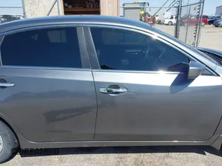 2017 Nissan Altima SR z VIN 1N4AL3AP9HC253312, wystawiony jako IAAI lot #42019699 z przebiegiem 139 440 mil mil oraz . Historia ofert i sprzedaży dostępna na DreamBid. Obrazek 13.