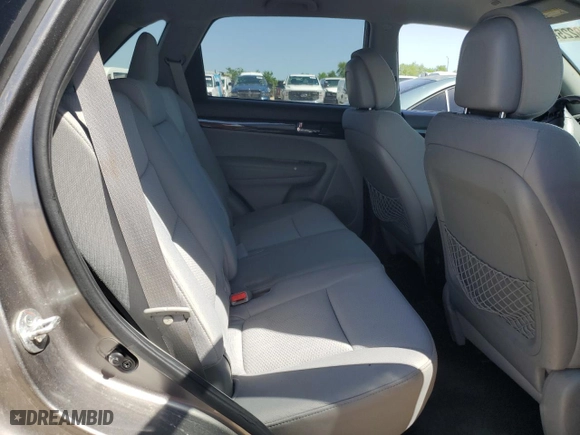2011 Kia Sorento LX with VIN 5XYKT4A27BG148019, listed as a Copart auction lot 53659225 with 173,887 mi miles and Salvage Title. Bid and sale history available at carsss.com. Image 10.