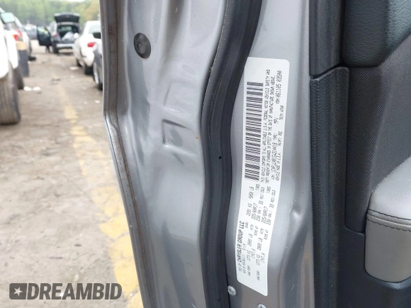 2014 Jeep Cherokee Sport with VIN 1C4PJLAB1EW314418, listed as a IAAI auction lot 41935643 with 177,262 mi miles and . Bid and sale history available at DreamBid. Image 9.