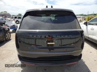 2024 Land Rover Range Rover SE z VIN SALKP9E93RA201584, wystawiony jako Copart lot #56042324 z przebiegiem 4 572 mil mil oraz Szkoda całkowita • Salvage title. Historia ofert i sprzedaży dostępna na DreamBid. Obrazek 6.