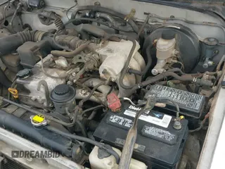 2002 Toyota Tacoma z VIN 5TENL42N02Z089164, wystawiony jako IAAI lot #43024713 z przebiegiem 68 984 mil mil oraz . Historia ofert i sprzedaży dostępna na DreamBid. Obrazek 12.
