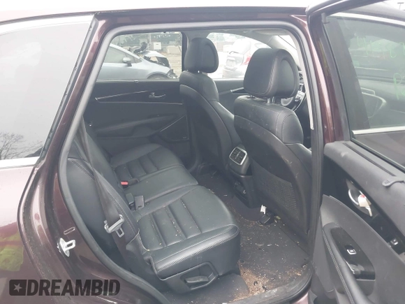 2016 Kia Sorento SX with VIN 5XYPKDA53GG082191, listed as a IAAI auction lot 41987706 with 141,397 mi miles. Bid and sale history available at carsss.com. Image 8.