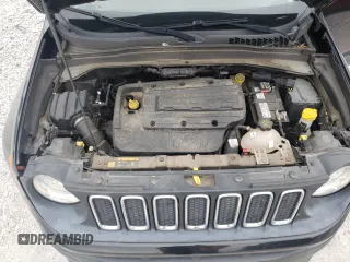2016 Jeep Renegade Latitude with VIN ZACCJABW2GPC48952, listed as a Copart auction lot 72748224 with 68,722 mi miles and Salvage Title. Bid and sale history available at DreamBid. Image 13.