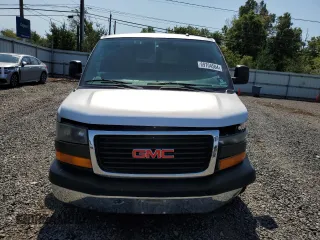 2012 GMC Savana 1LT with VIN 1GKS8CF48C1160952, listed as a Copart auction lot 69704564 with 89,133 mi miles and Salvage Title. Bid and sale history available at carsss.com. Image 5.