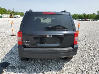2012 Jeep Patriot Sport z VIN 1C4NJRBBXCD558957, wystawiony jako Copart lot #59686665 z przebiegiem 75 910 mil mil oraz Czysty tytuł • Clean title. Historia ofert i sprzedaży dostępna na DreamBid. Obrazek 6.