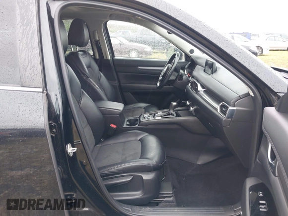 2018 Mazda CX-5 Touring with VIN JM3KFACM0J0315739, listed as a IAAI auction lot 40516262 with 60,727 mi miles. Bid and sale history available at carsss.com. Image 5.