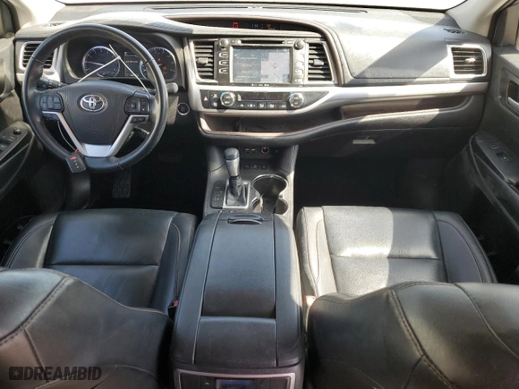 2019 Toyota Highlander SE with VIN 5TDJZRFH6KS925510, listed as a Copart auction lot 48819195 with 96,677 mi miles and Salvage Title. Bid and sale history available at carsss.com. Image 8.
