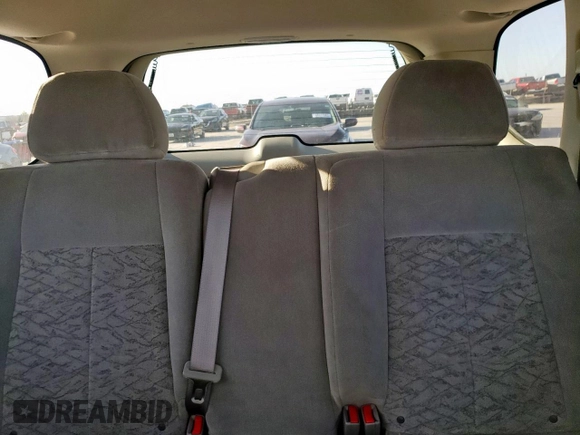 2006 GMC Envoy SLT with VIN 1GKDS13S962287726, listed as a Copart auction lot 48945535 with 126,207 mi miles and Salvage Title. Bid and sale history available at carsss.com. Image 10.
