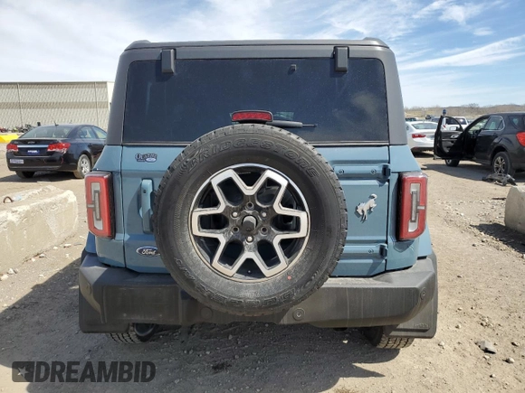 2023 Ford Bronco z VIN 1FMEE5BP6PLA96896, wystawiony jako Copart lot #50377215 z przebiegiem 29 407 mil mil oraz Szkoda całkowita • Salvage title. Historia ofert i sprzedaży dostępna na DreamBid. Obrazek 6.