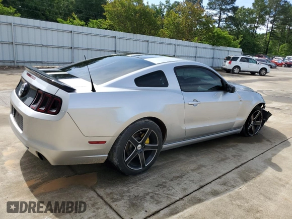2014 Ford Mustang V6 with VIN 1ZVBP8AM4E5314925, listed as a Copart auction lot 56420765 with 85,355 mi miles and Salvage title. Bid and sale history available at DreamBid. Image 3.