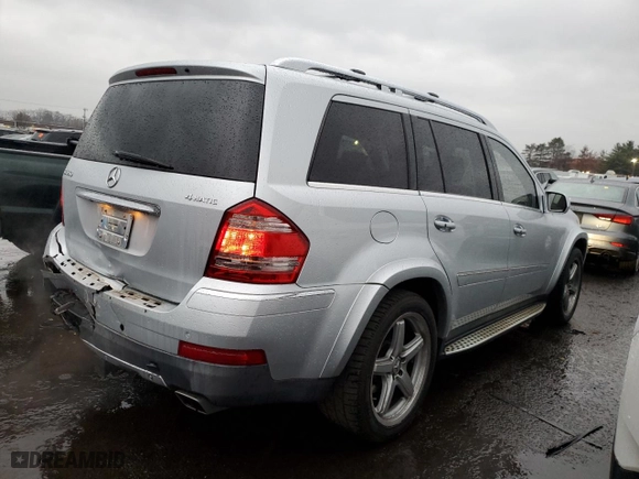 2009 Mercedes-Benz GL-Class 5.5L with VIN 4JGBF86E49A525896, listed as a Copart auction lot 83439054 with 71,145 mi miles and Salvage Title. Bid and sale history available at carsss.com. Image 3.