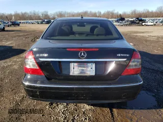2008 Mercedes-Benz E 350 Luxury z VIN WDBUF87X48B277895, wystawiony jako Copart lot #45256465 z przebiegiem 150 145 mil mil oraz Szkoda całkowita • Salvage title. Historia ofert i sprzedaży dostępna na DreamBid. Obrazek 6.