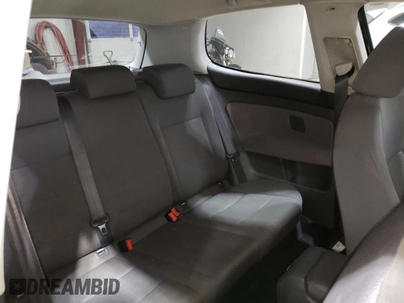 2008 Volkswagen Rabbit S с VIN WVWBA71KX8W260669, выставлен на аукционе Copart как лот 44833835 с пробегом 135 189 миль миль и Списание • Salvage title. История ставок и продаж доступна на DreamBid. Изображение 10.