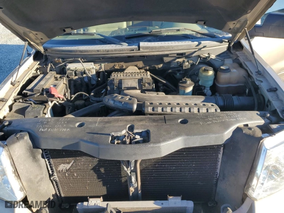2005 Ford F-150 XLT with VIN 1FTPW12505FB24088, listed as a Copart auction lot 46454435 with 204,796 mi miles and Salvage Title. Bid and sale history available at carsss.com. Image 12.
